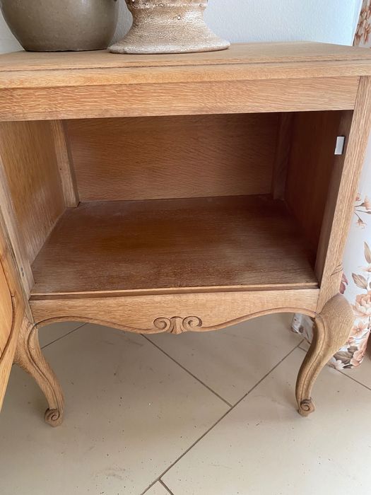 Szafka nocna drewniana