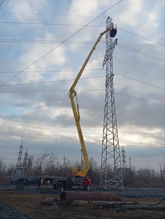 Послуги автовишки 45 мет, 35 м 30 м 25 м 17 м м.Кривий Ріг та Україна