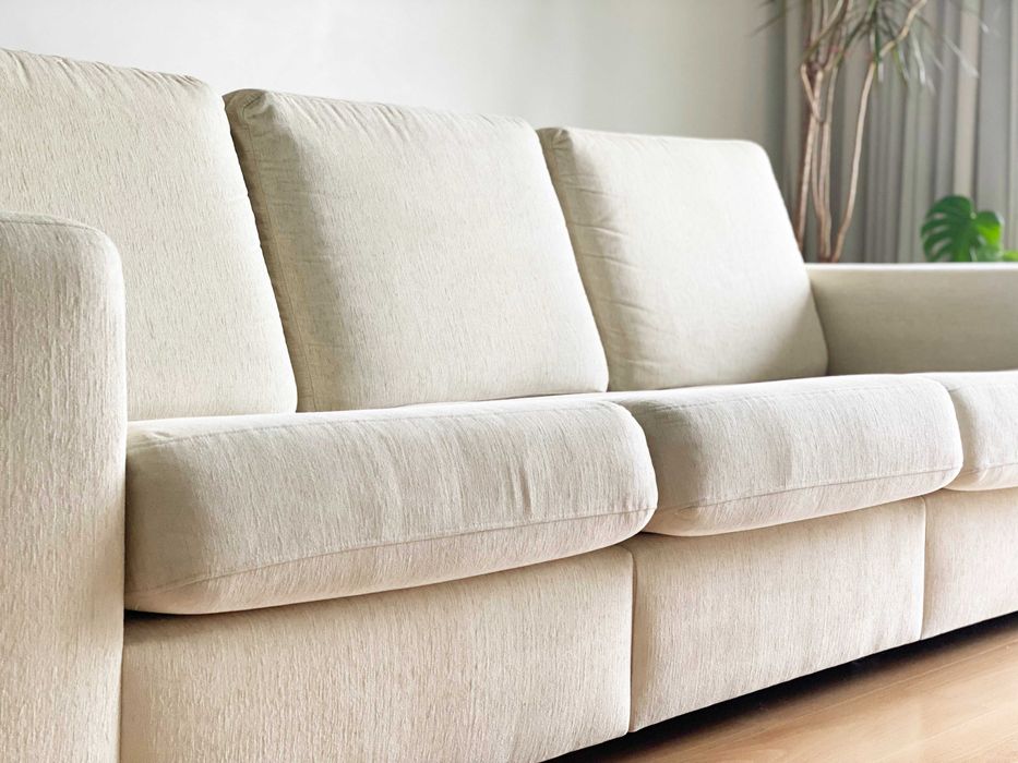 Sofá bege em tecido Aqua Clean - Modular e fácil de limpar