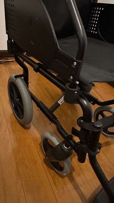 Cadeira de rodas manual USADA