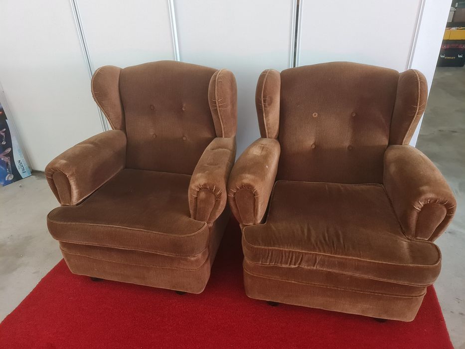 2 sofás confortàveis