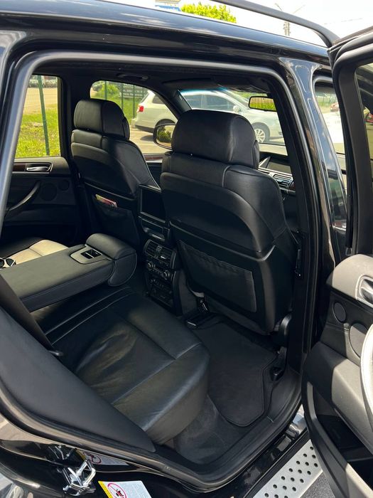 Продам BMW X5 e70