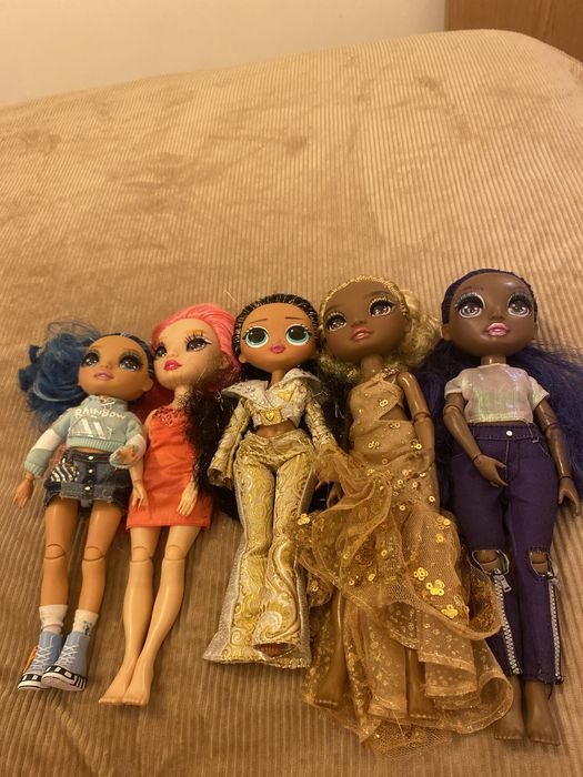 Bonecas rainbow hing