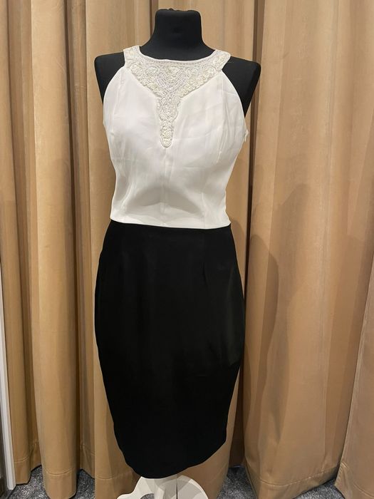 Elegancka sukienka