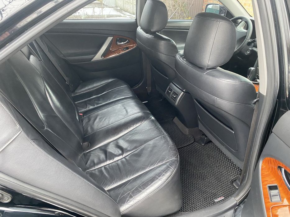 Продам Toyota Camry 40