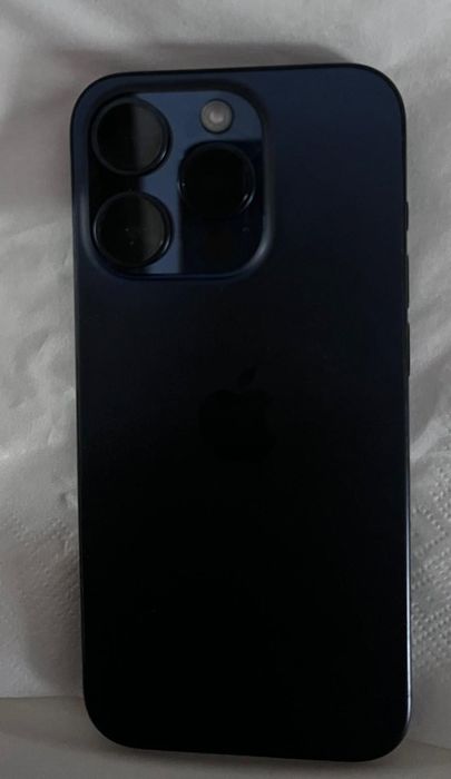 iPhone 15 Pro 256GB 1 mês de uso apenas