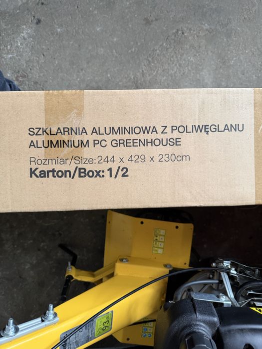 Szklarnia ogrodowa z poliwęglanu