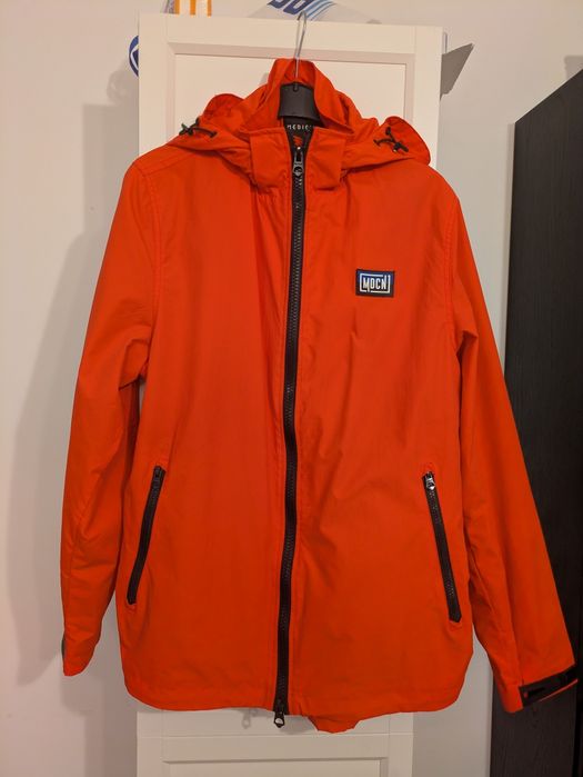 kurtka medicine na co dzień.  Czerwona . Męska /unisex