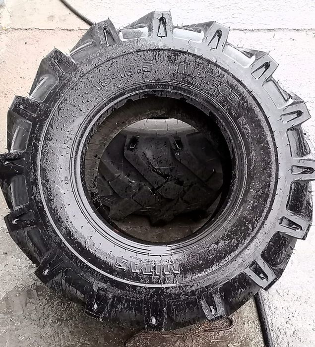 Продам покрышки новые