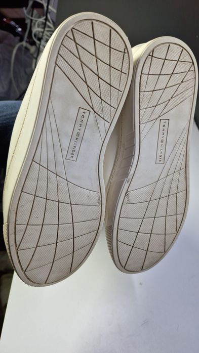 шкіряні кросівки Tommy Hilfiger. Розмір 36