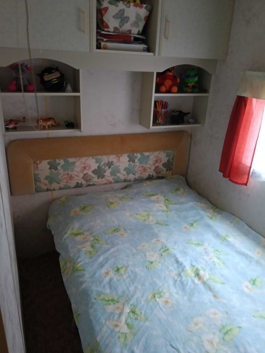 Działka Niewiesze z domkiem Holenderskim