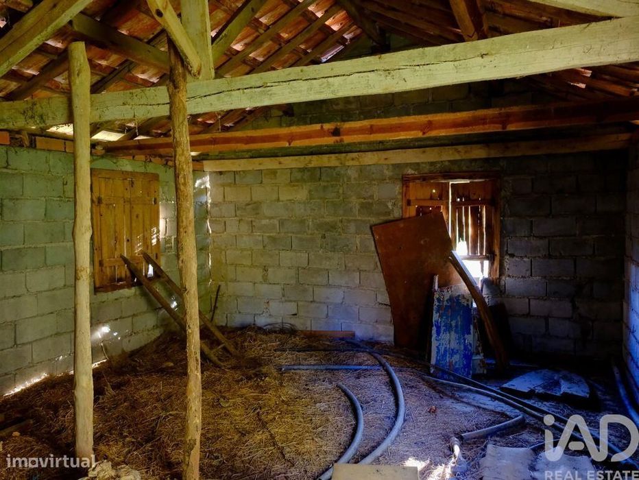 Quinta T2 em Carvalhais e Candal de 55 m2