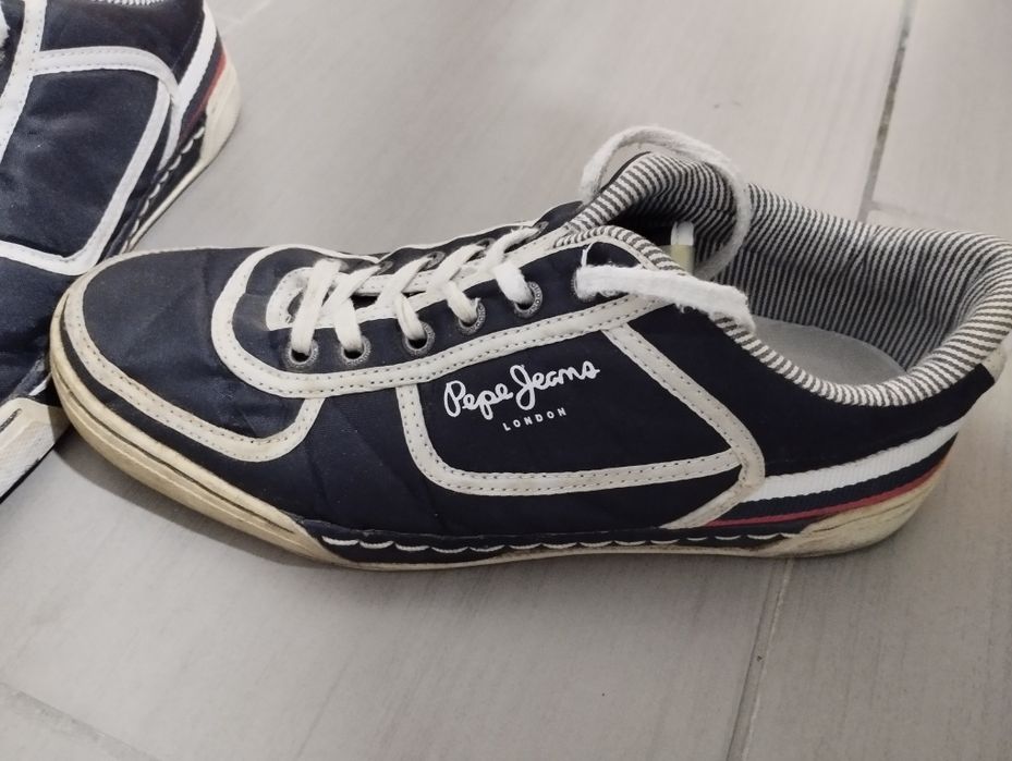 Sapatilhas Pepe Jeans em bom estado