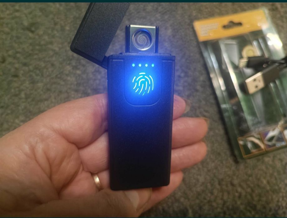 Зажигалка    USB