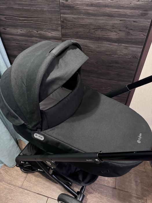 Продаємо візок Cybex Balios S Lux 3 в 1