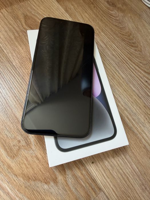 Смартфон Apple iPhone 14 128Gb Midnight (MPUF3) Ідеальний стан