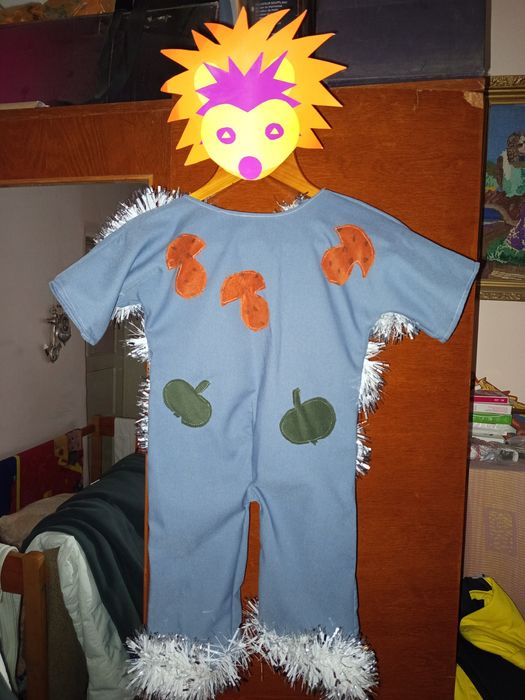 Продам новорічний костюм