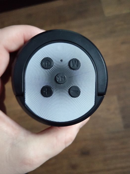 Блютуз колонка новая