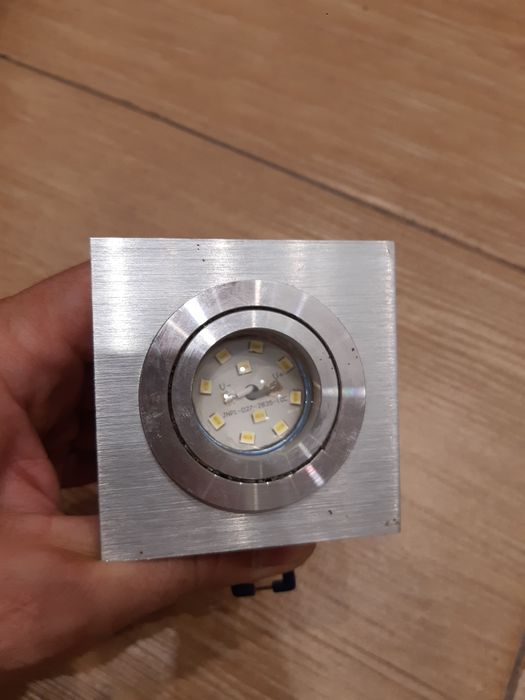 Oprawa LEDLUMEN HDL-DT102/1 z żarówką Ecolight 230V 2W GU10/MR11 8 szt