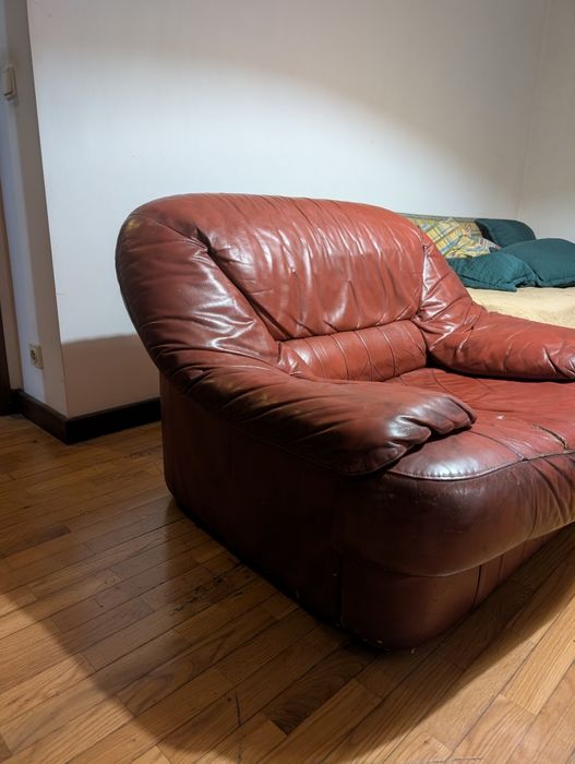 Sofá individual de couro