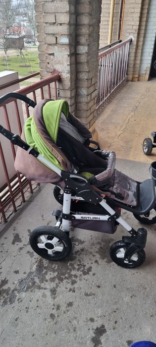 Коляска децкая сатурн