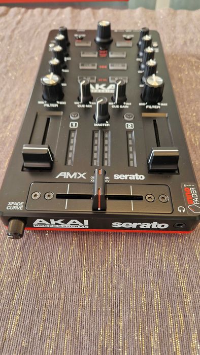Controlador Dj AKAI AMX + AFX
