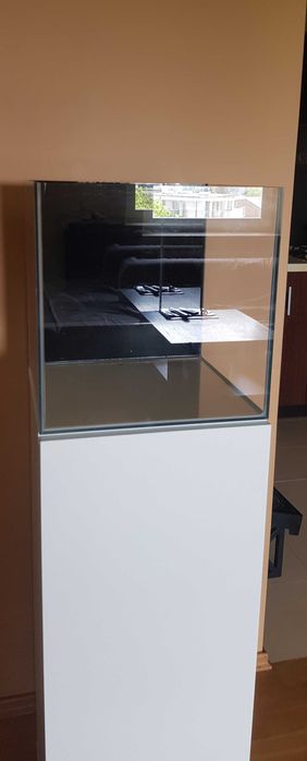 Zestaw Akwarystyczny Akwarium + Szafka + Lampy