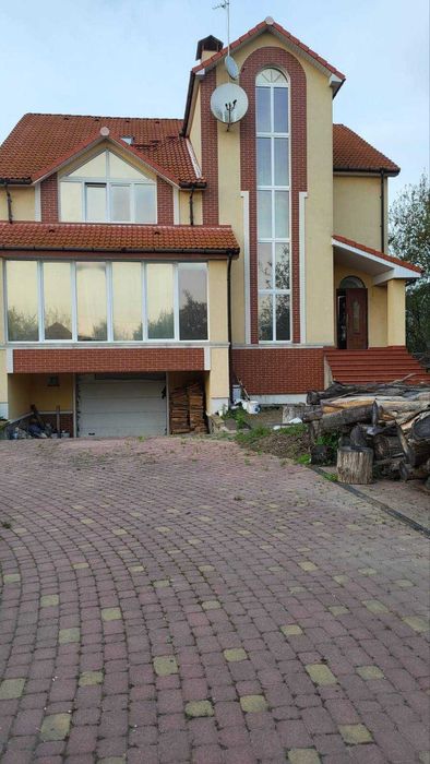 Будинок Лезнево вул.Стельмаха, 10 соток землі