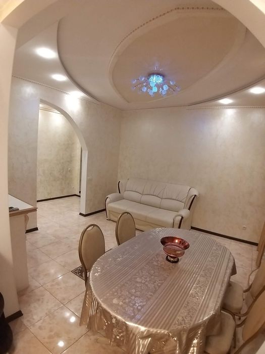 Apartment in Zaporizhzhya, Slobidka - View 5
