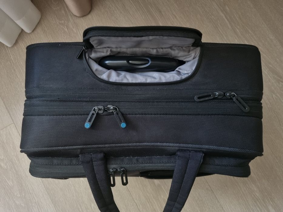 Сумка-валіза для ноутбука HP Business 4wheel Roller Case на колесах