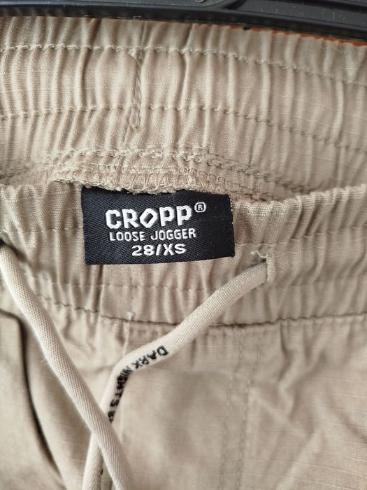 Spodnie jogger cargo Cropp 28 XS