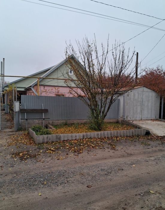 Здається будинок в центрі смт Кушугум можна військовим