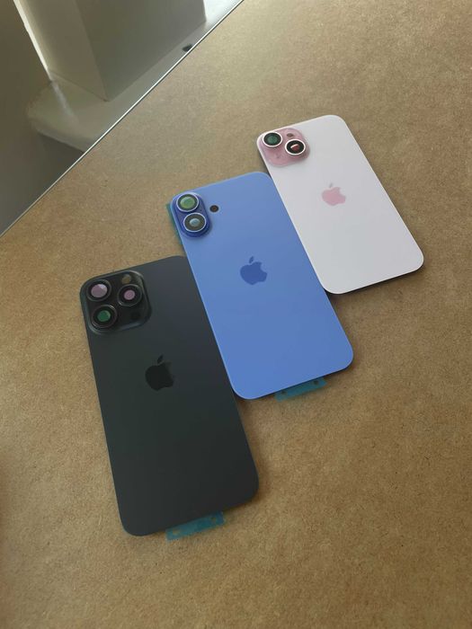 Wyświetlacze LCD I klapki APPLE - wyprzedaż magazynu