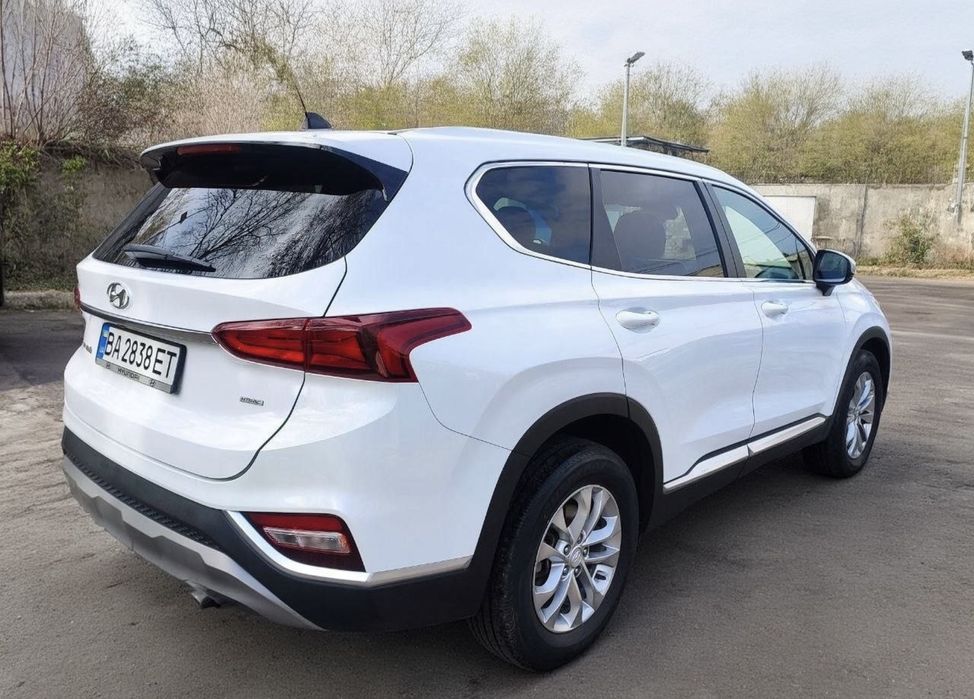 Продаю Hyundai Santa FE 2019 SE