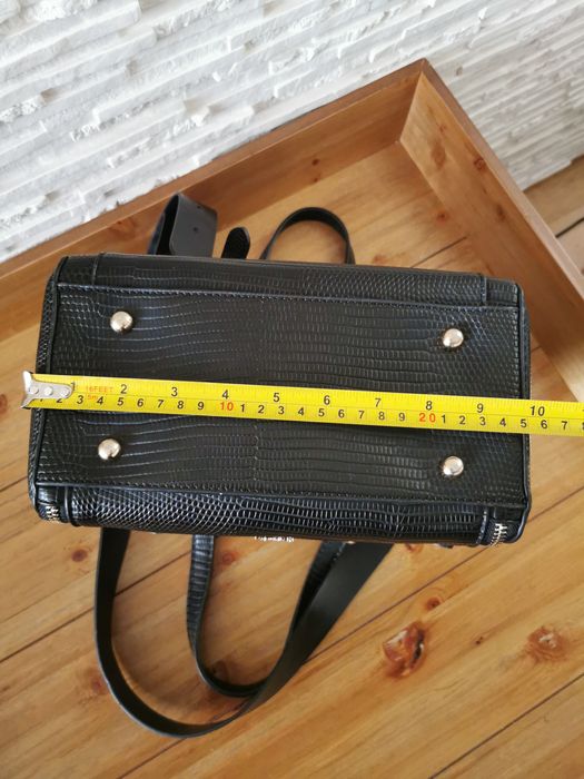 Czarna torebka Parfois