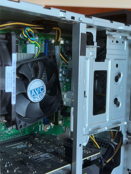 PC Gaming Lenovo IdeaCentre G5 | Ryzen 7 3700X | GTX 1650 Super | 16GB RAM | SSD 500GB