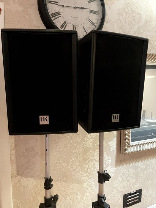 Colunas FullRange Hk Audio Premium Pro 12 + Suportes