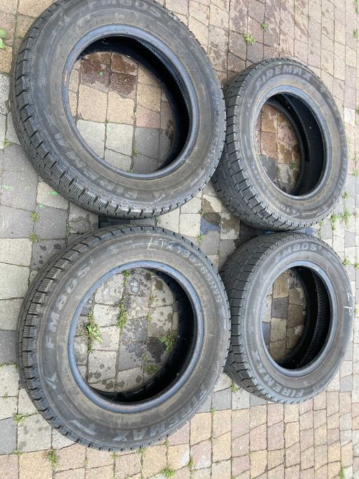 Opony Wielosezonowe 195x65x15 Stan Bardzo Dobry Wysoki Bieżnik