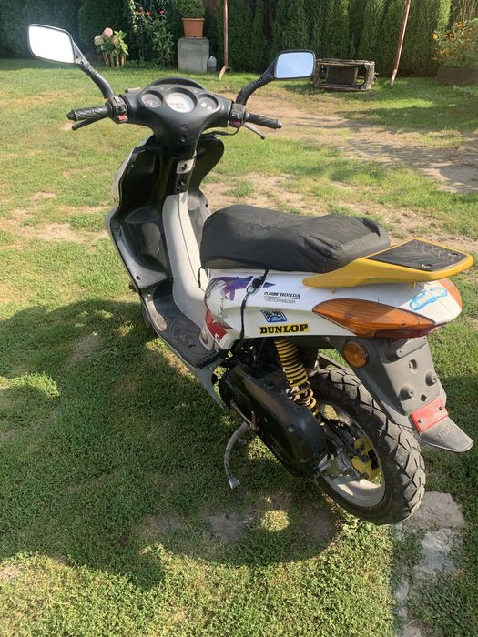 Скутер Honda X8R