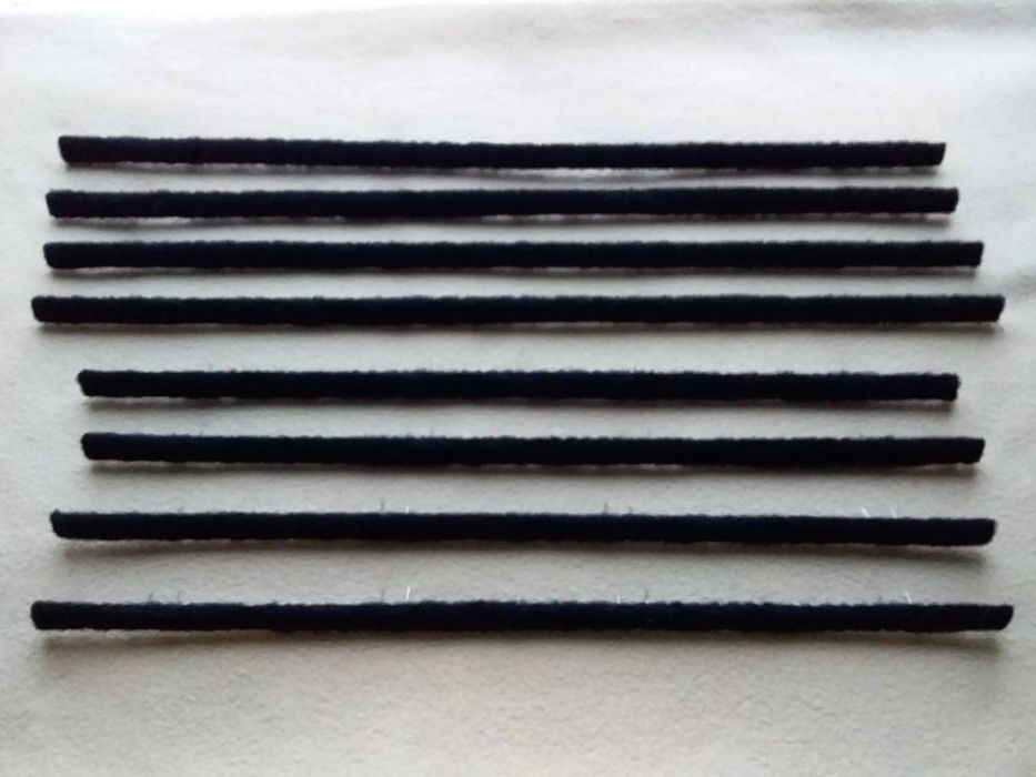 Продам фетровые уплотнители дверных стекол Москвич-402,403,407