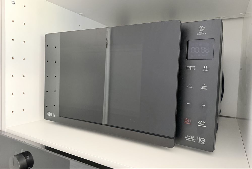 Micro-ondas LG Smart Inverter