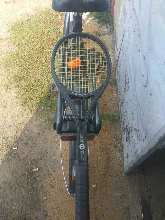 Sprzedam Rakietę Tenisową