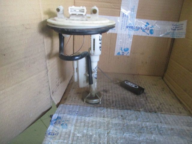 Boia combustível PEUGEOT 406 (8B)