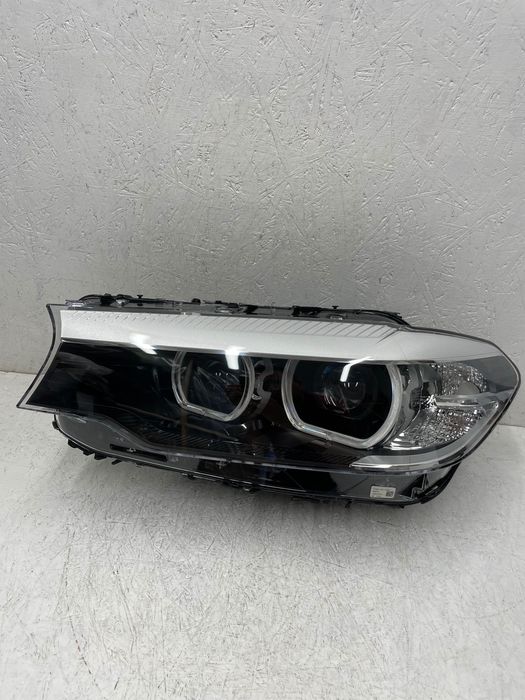 Lampa Przód BMW 5 G30 G31  FULL LED  Lewa 2017-2021