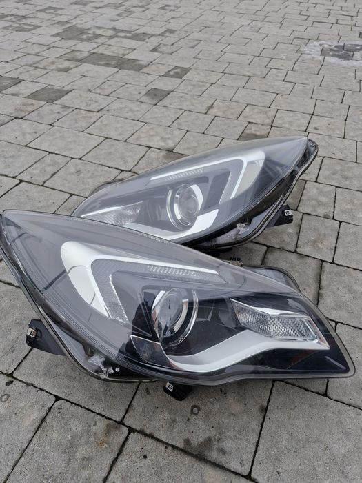 Фара ліва права фари лінза Opel Insignia 2008-2016 LED