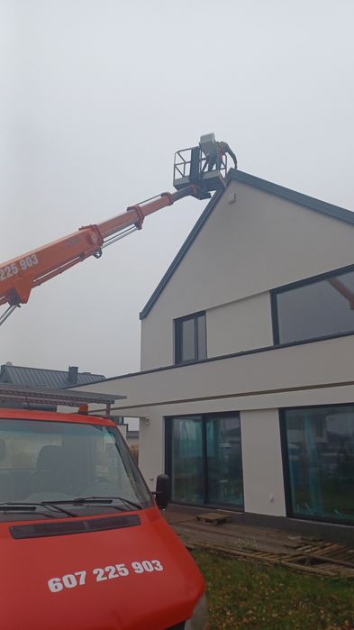 Podnosnik 20m, wycinka drzew, czyszczenie rynien, dachu. Mazowieckie.