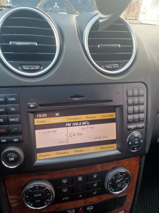 Магнітола Автомагнітола МL w 164 рестайлінг
Mercedes Benz Ml w164 Gl x