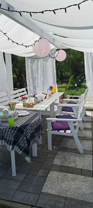 dwa komplety ogrodowe białe drewno