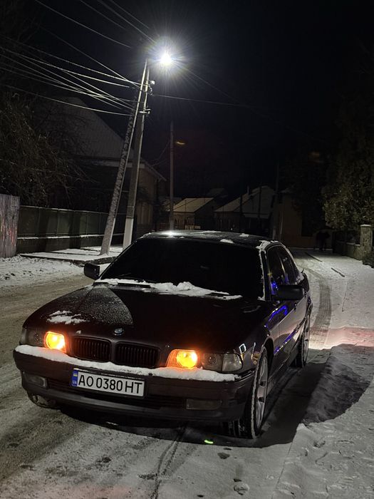 Продаж Bmw 7 е38