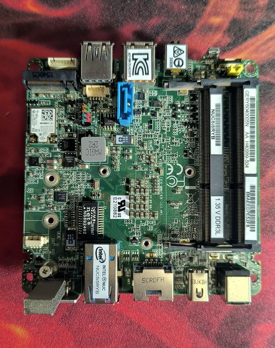 Міні ПК Intel NUC 5i5RYH + 16Gb RAM + блок живлення